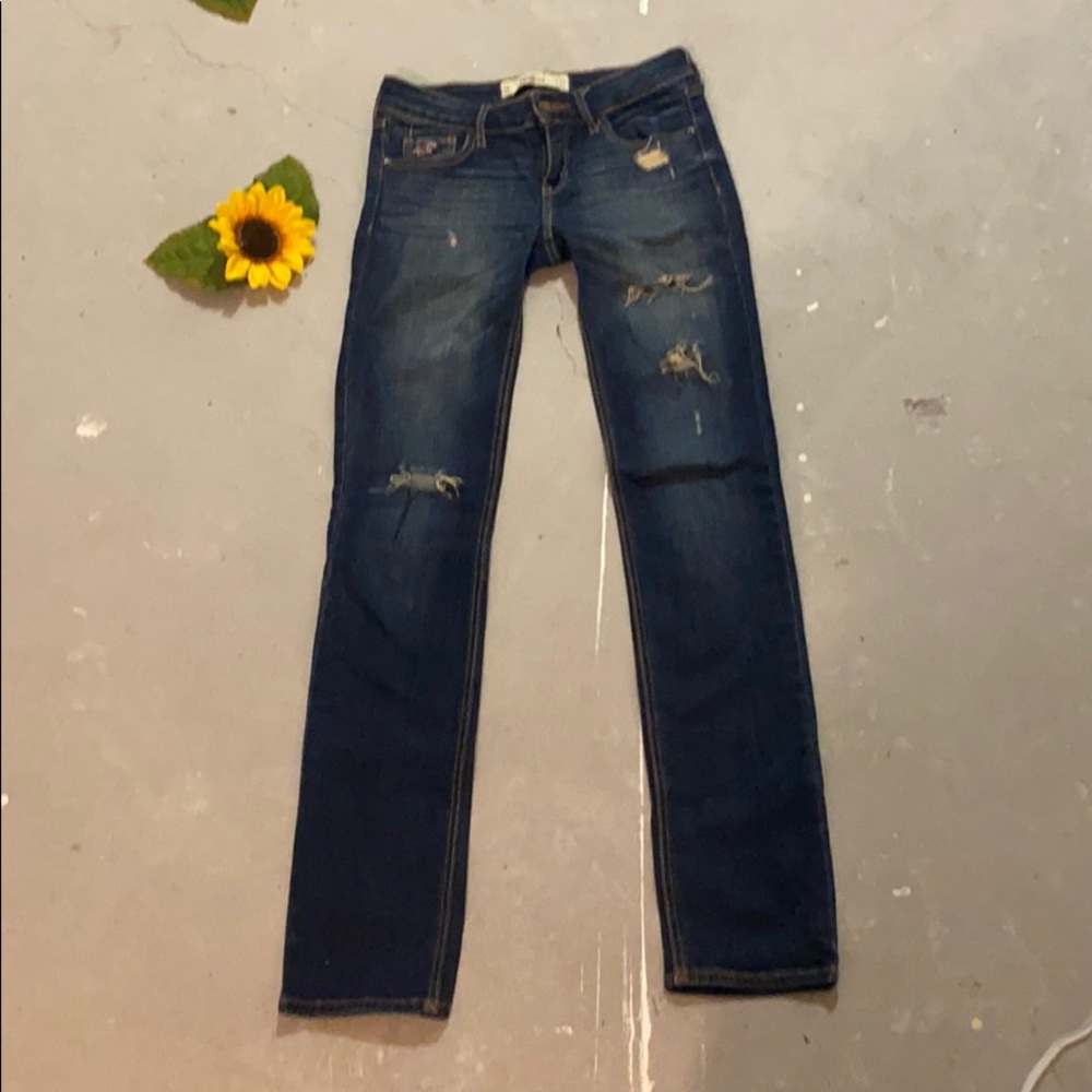 Hollister jeans